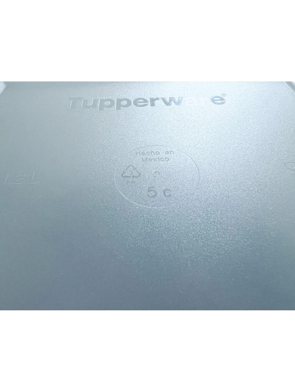 VTG Tupperware 2L Square Storage Container 6588A-5 Green Seal Lid 6589A-5 White